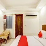 Hotel O Srv Palace