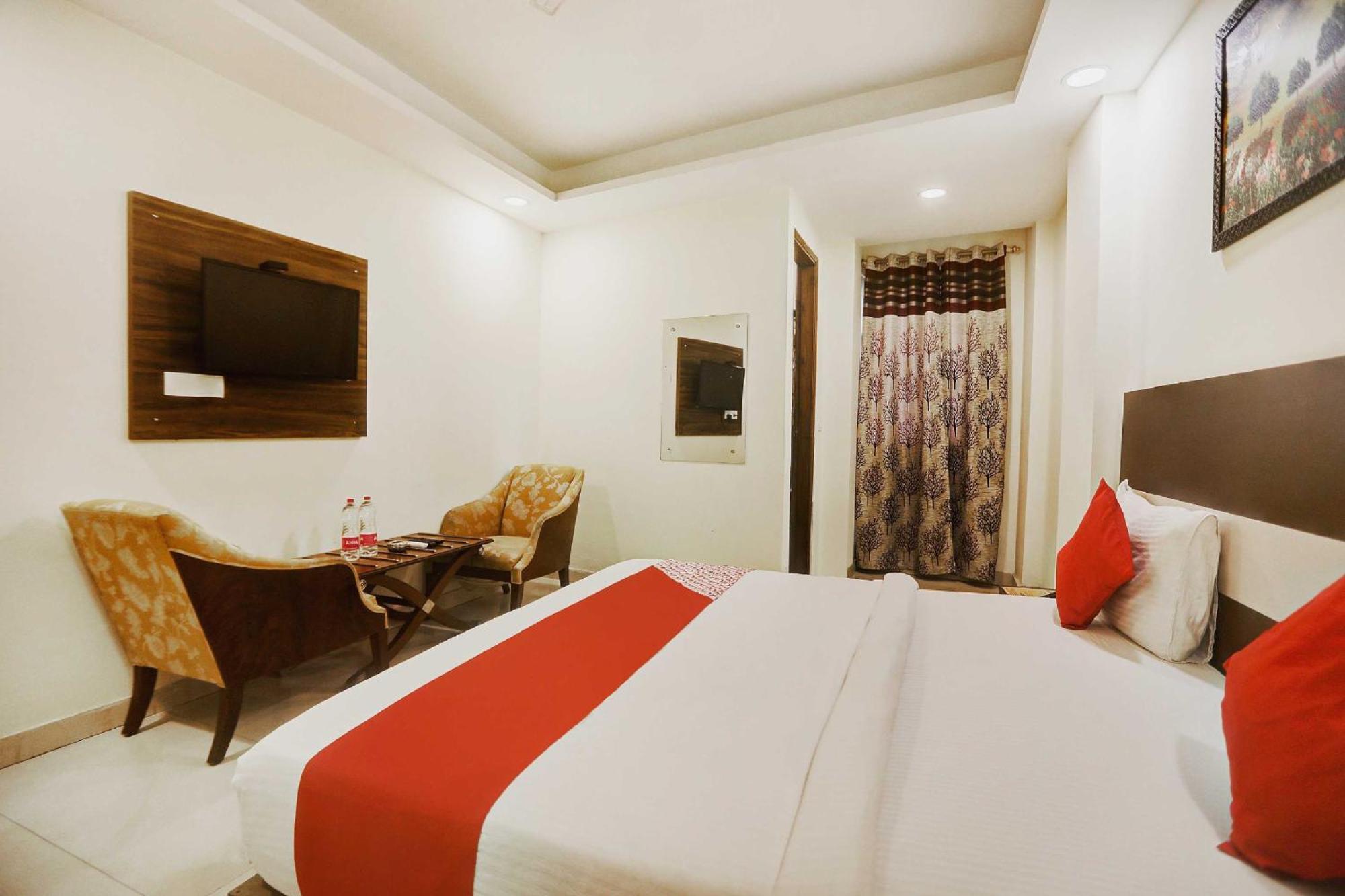O Srv Palace Hotel 3*
