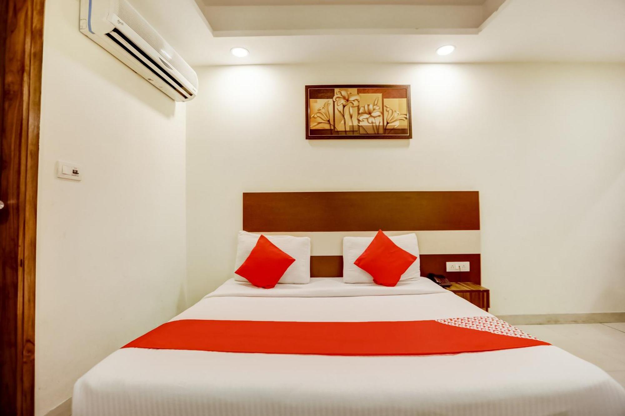 O Srv Palace New Delhi